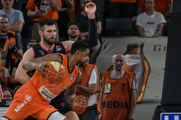 爱好者的关 爱好者的关