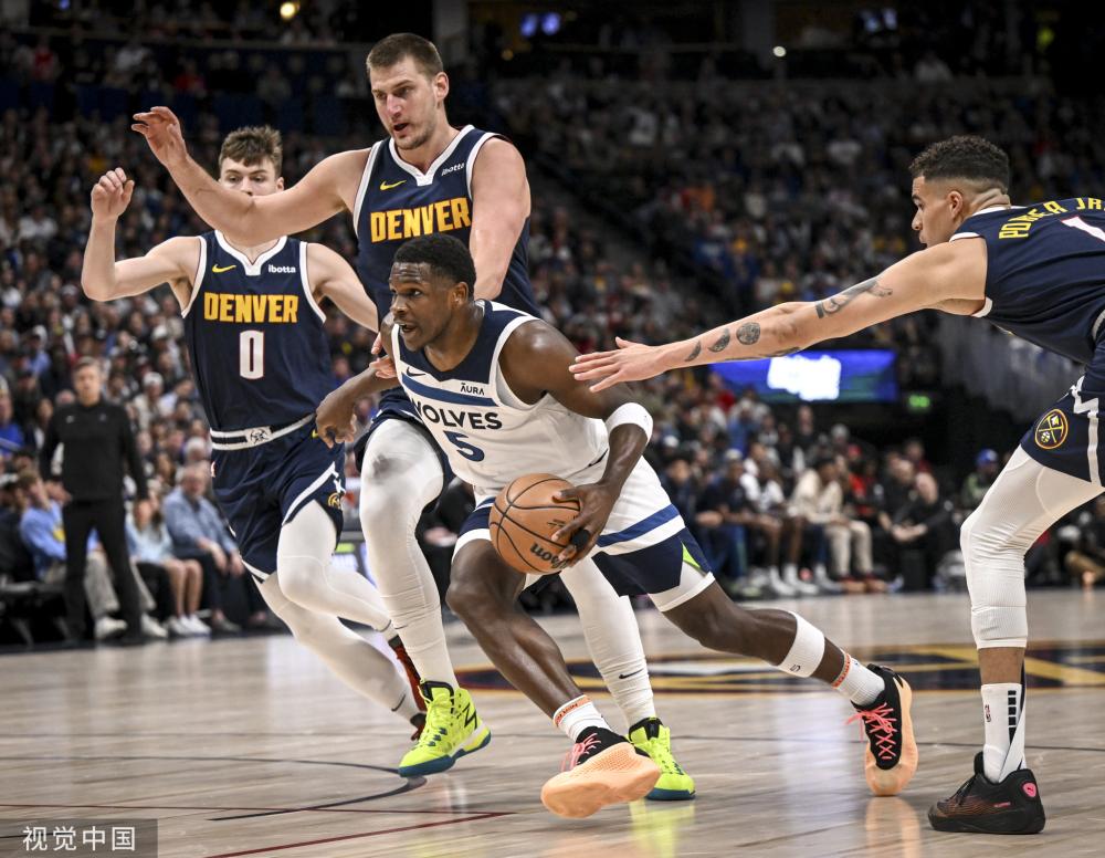 与利物浦形 与利物浦形